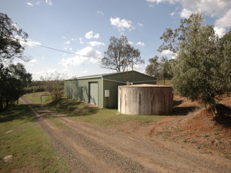 317 Beauaraba Road, Southbrook QLD 4363