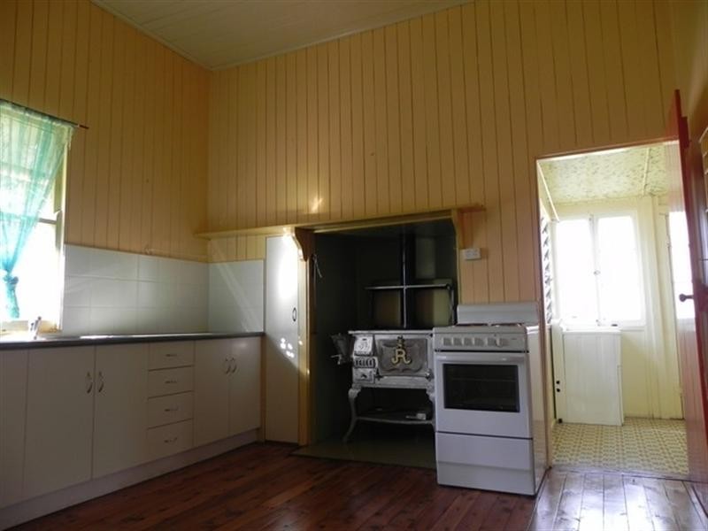 24 Perham, Pittsworth QLD 4356