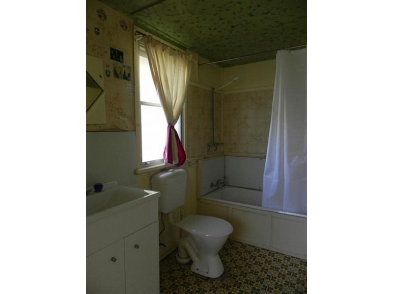 24 Perham, Pittsworth QLD 4356