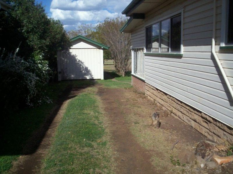 34 Murray Street, Pittsworth QLD 4356