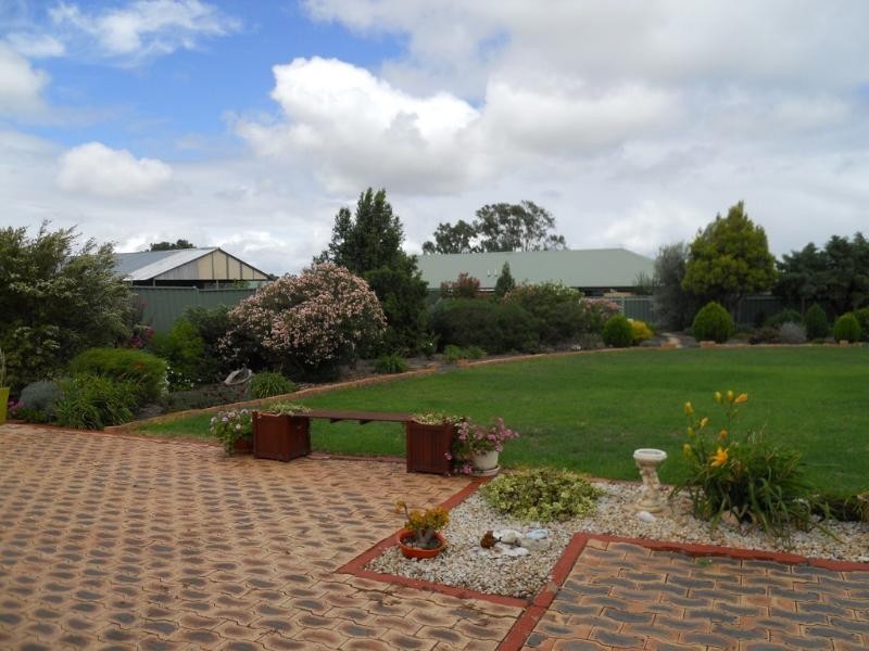 4 Fryar Street, Pittsworth QLD 4356
