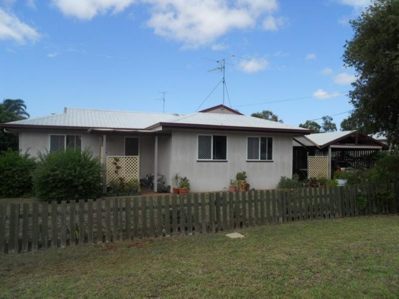 4 Cooper, Pittsworth QLD 4356