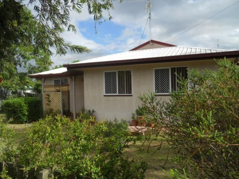 4 Cooper, Pittsworth QLD 4356