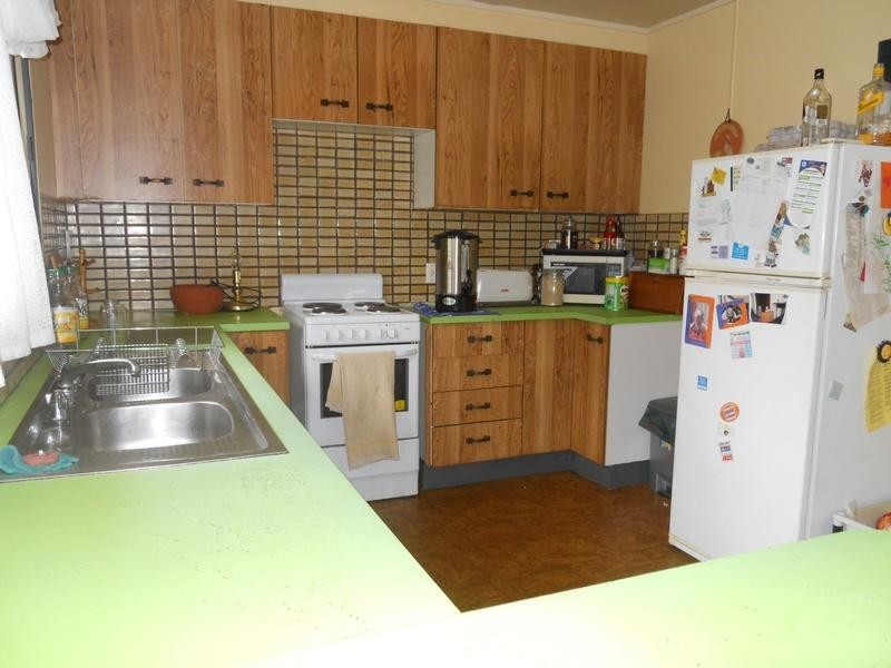 79 Taylor Street, Cecil Plains QLD 4407