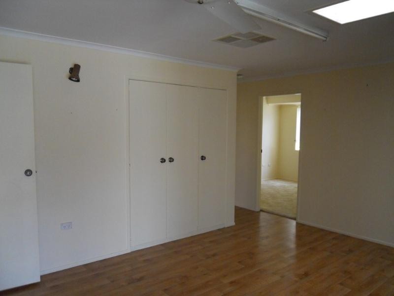 37 Geraghty Street, Cecil Plains QLD 4407