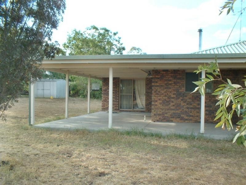 35 Perham Street, Pittsworth QLD 4356