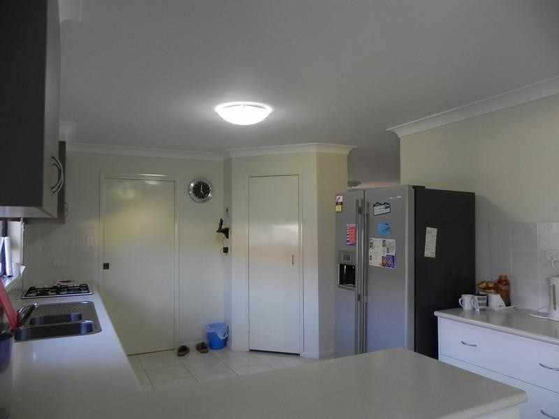 16 Draydon, Pittsworth QLD 4356