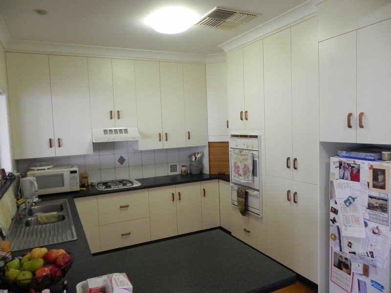 27 Taylor, Cecil Plains QLD 4407