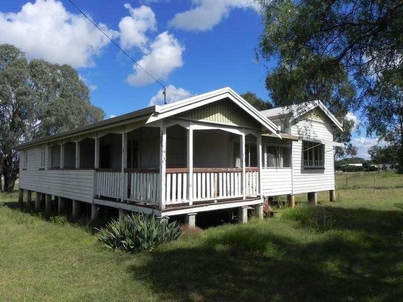65 Murray, Pittsworth QLD 4356
