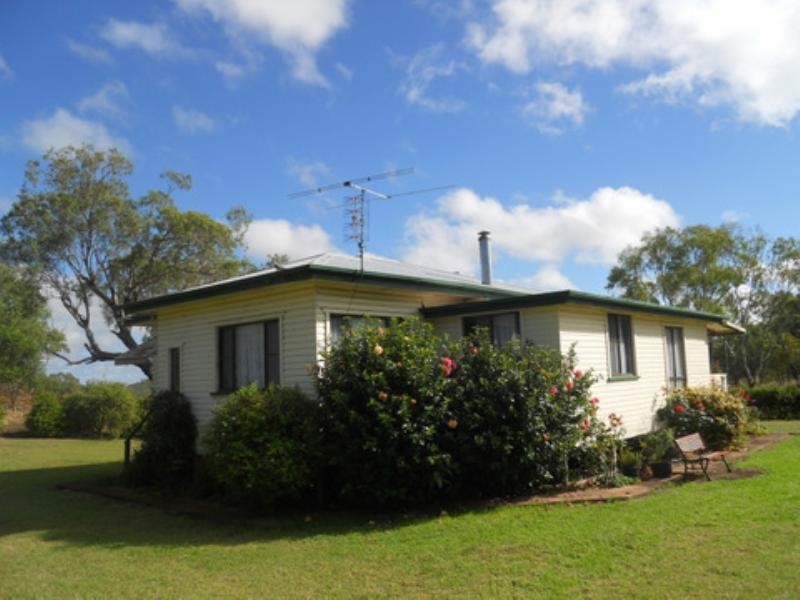 1529 Felton-Pittsworth Road, Pittsworth QLD 4356