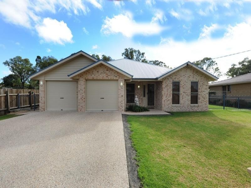11A Cooper, Pittsworth QLD 4356