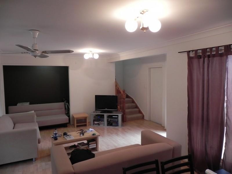 8/56 Gordon Avenue, Newtown QLD 4350