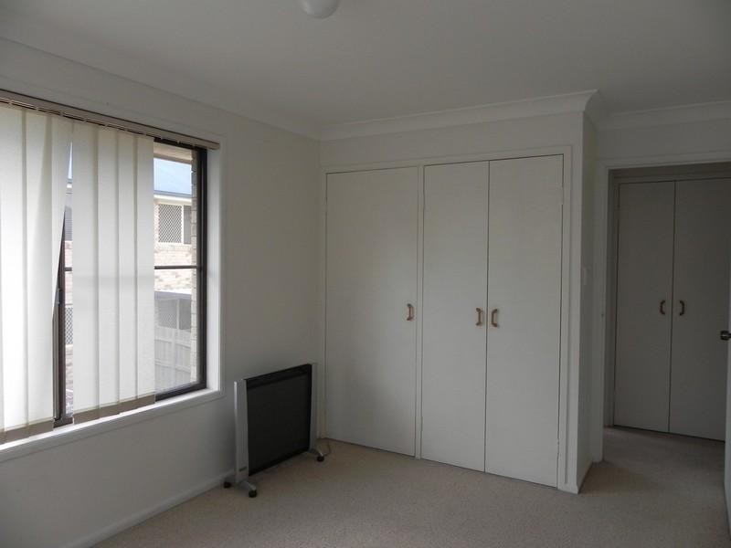 8/56 Gordon Avenue, Newtown QLD 4350