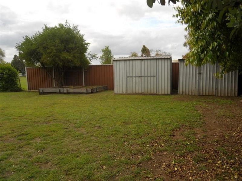 1 Tillet Street, Pittsworth QLD 4356