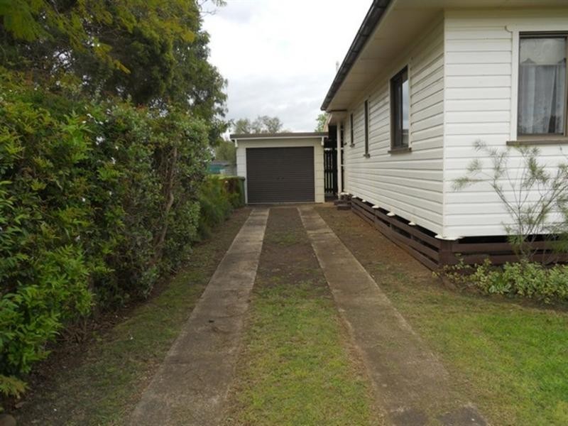 1 Tillet Street, Pittsworth QLD 4356