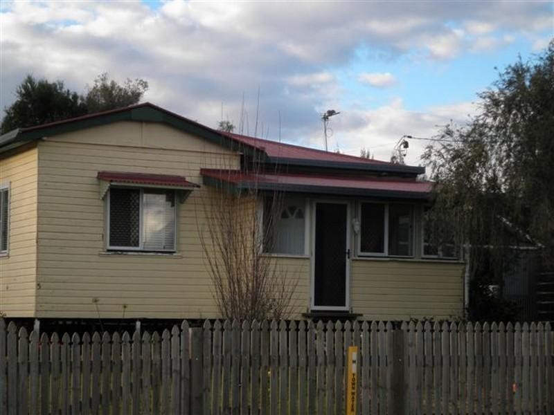 5 Sterling, Southbrook QLD 4363