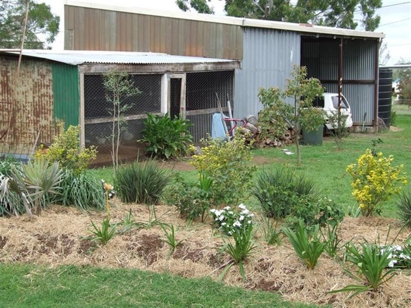 5 Sterling, Southbrook QLD 4363