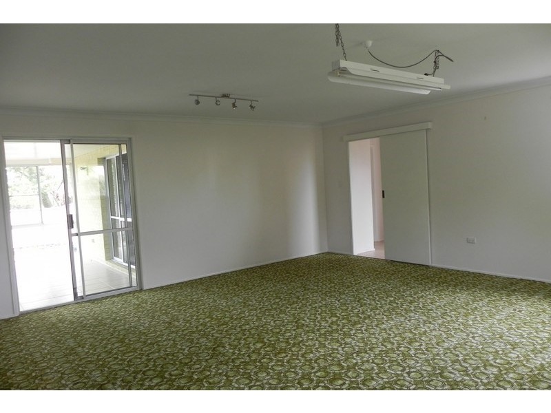 3/9 Beresford, Pittsworth QLD 4356