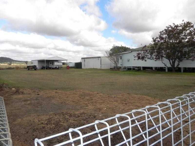 43 Main, Mount Tyson QLD 4356