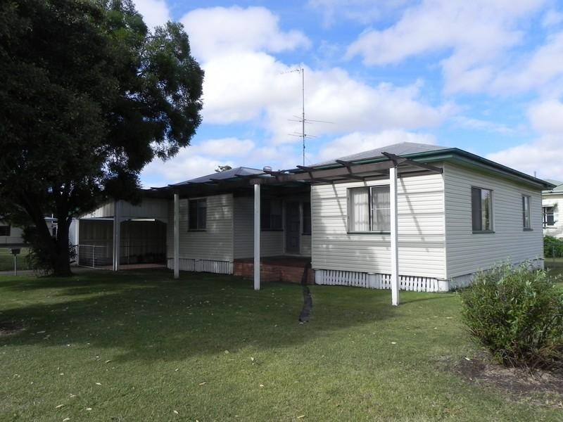 1 Grand, Pittsworth QLD 4356