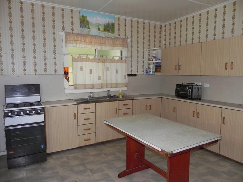 1 Grand, Pittsworth QLD 4356