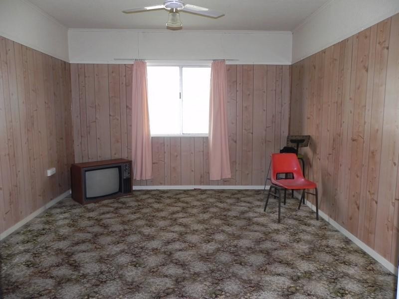 1 Grand, Pittsworth QLD 4356