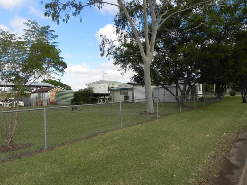 1 Grand, Pittsworth QLD 4356