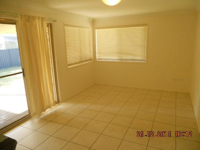 11 McLean Street, Pittsworth QLD 4356