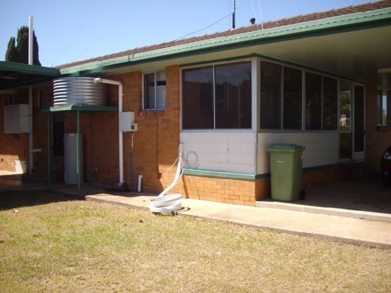 65 Hadley Street, Pittsworth QLD 4356