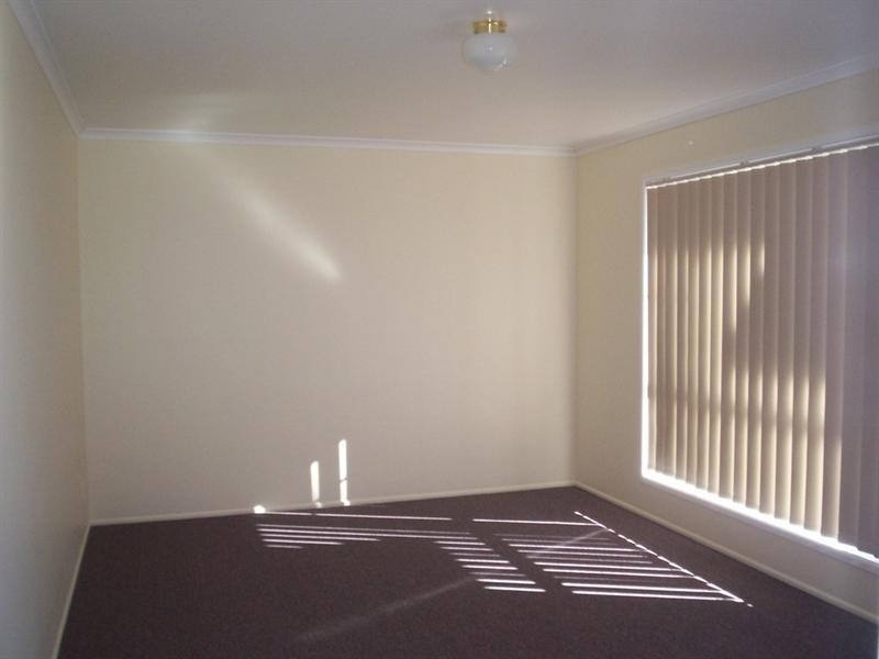 16 Campbell Street, Pittsworth QLD 4356