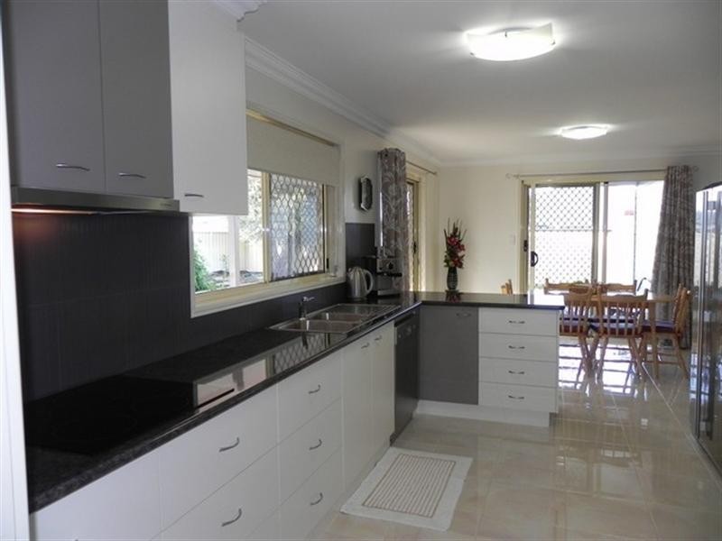 4a Short, Pittsworth QLD 4356
