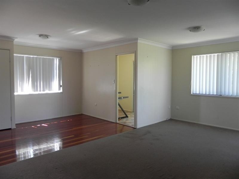 16 Cooper, Pittsworth QLD 4356