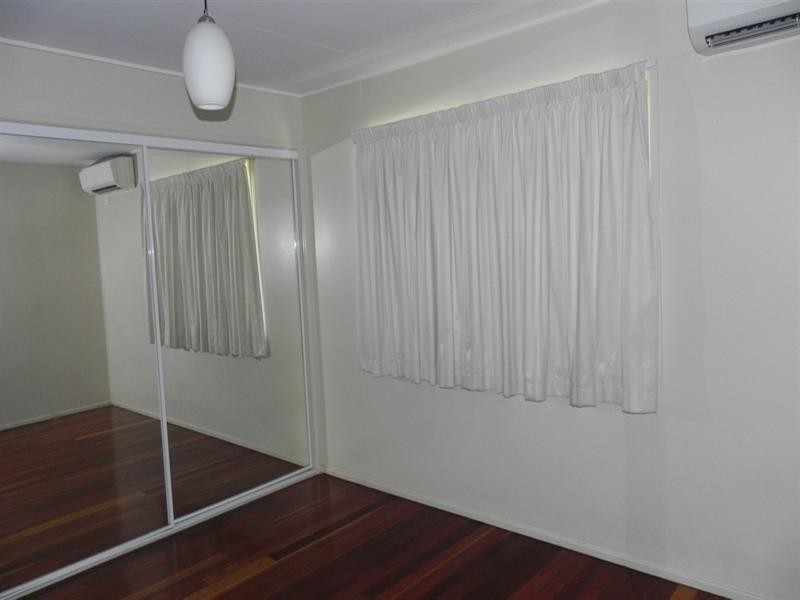 16 Cooper, Pittsworth QLD 4356