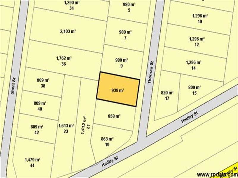 11 Thomas Street, Pittsworth QLD 4356