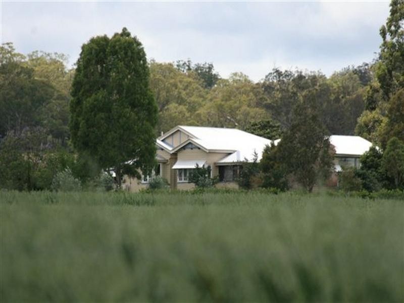 290 Back Plains Road, Clifton QLD 4361