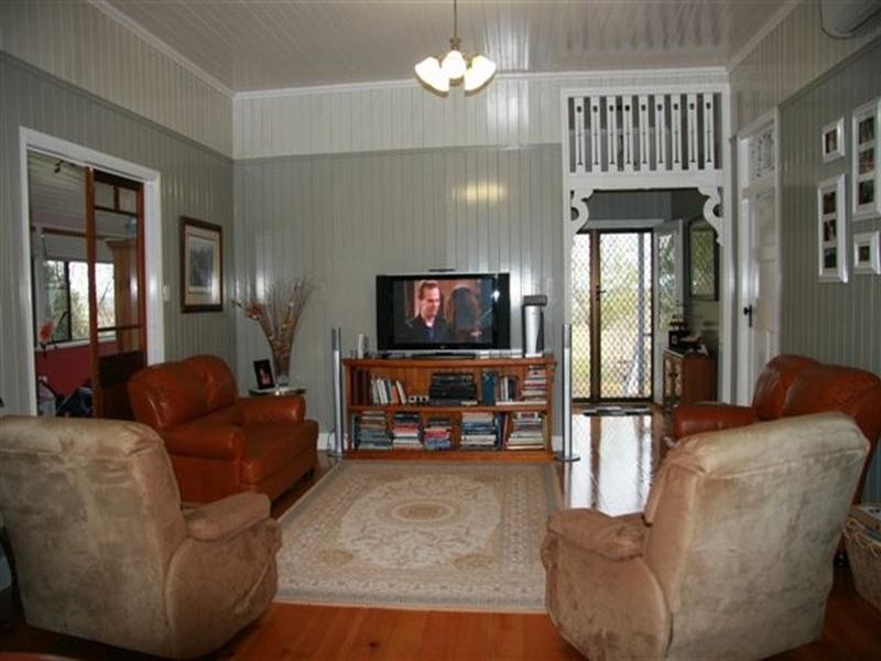 290 Back Plains Road, Clifton QLD 4361