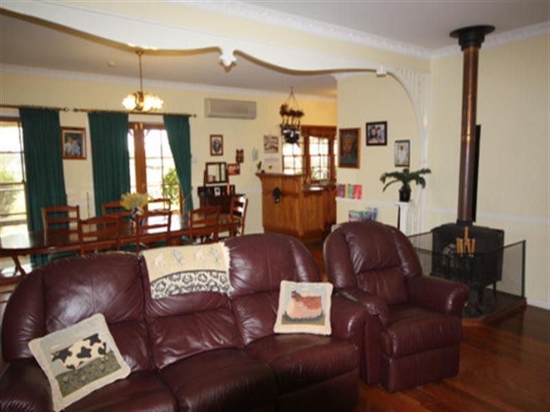 169 Costello Road, Oakey QLD 4401