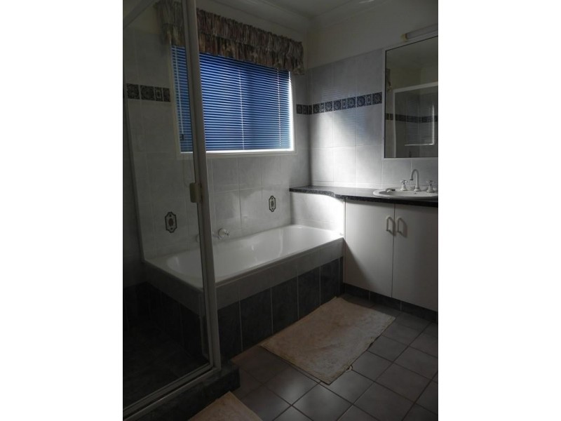 37 Pioneer Way, Pittsworth QLD 4356