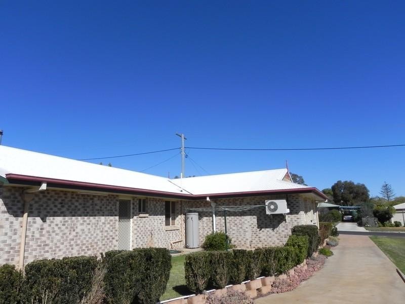 37 Pioneer Way, Pittsworth QLD 4356