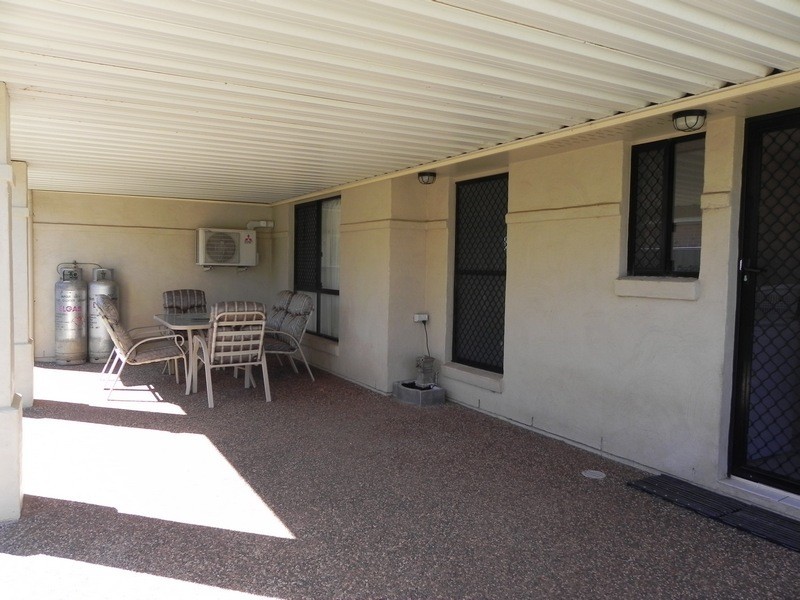2 Stanley Street, Pittsworth QLD 4356