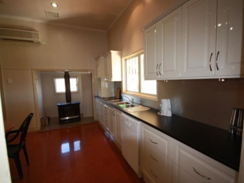 542 Old Elphinstone Road, Clifton QLD 4361