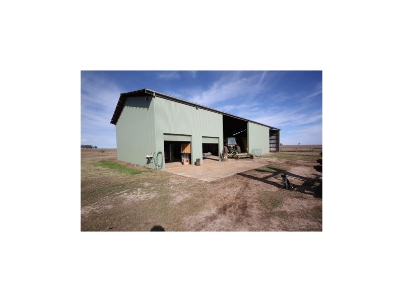 542 Old Elphinstone Road, Clifton QLD 4361