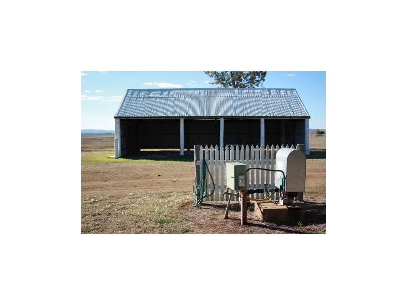 542 Old Elphinstone Road, Clifton QLD 4361