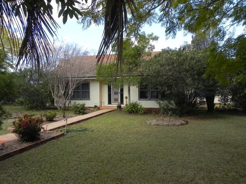 30 Briggs, Pittsworth QLD 4356