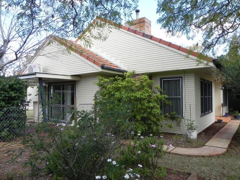 30 Briggs, Pittsworth QLD 4356