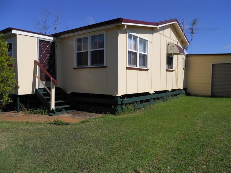 6 Hill Street, Pittsworth QLD 4356
