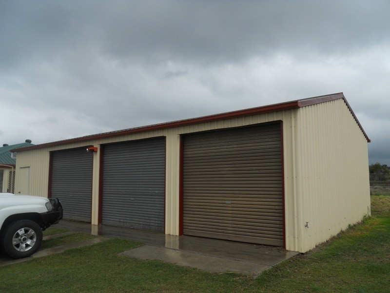 568 Knust Road, Mount Tyson QLD 4356