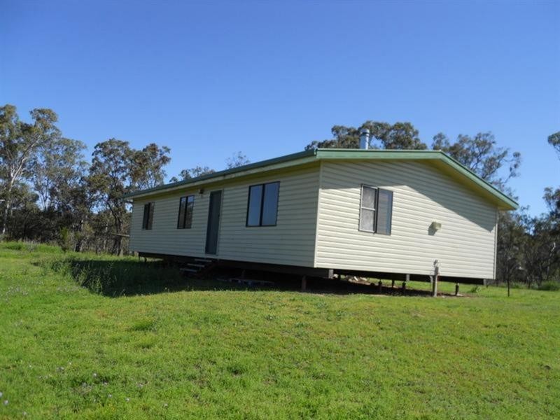 257 Tummaville Road, Leyburn QLD 4365