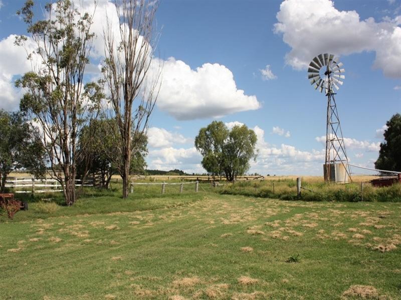 352 Yarranlea, Pittsworth QLD 4356