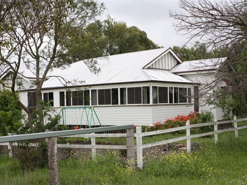 241 Pauli Rd Back Plains, Clifton QLD 4361